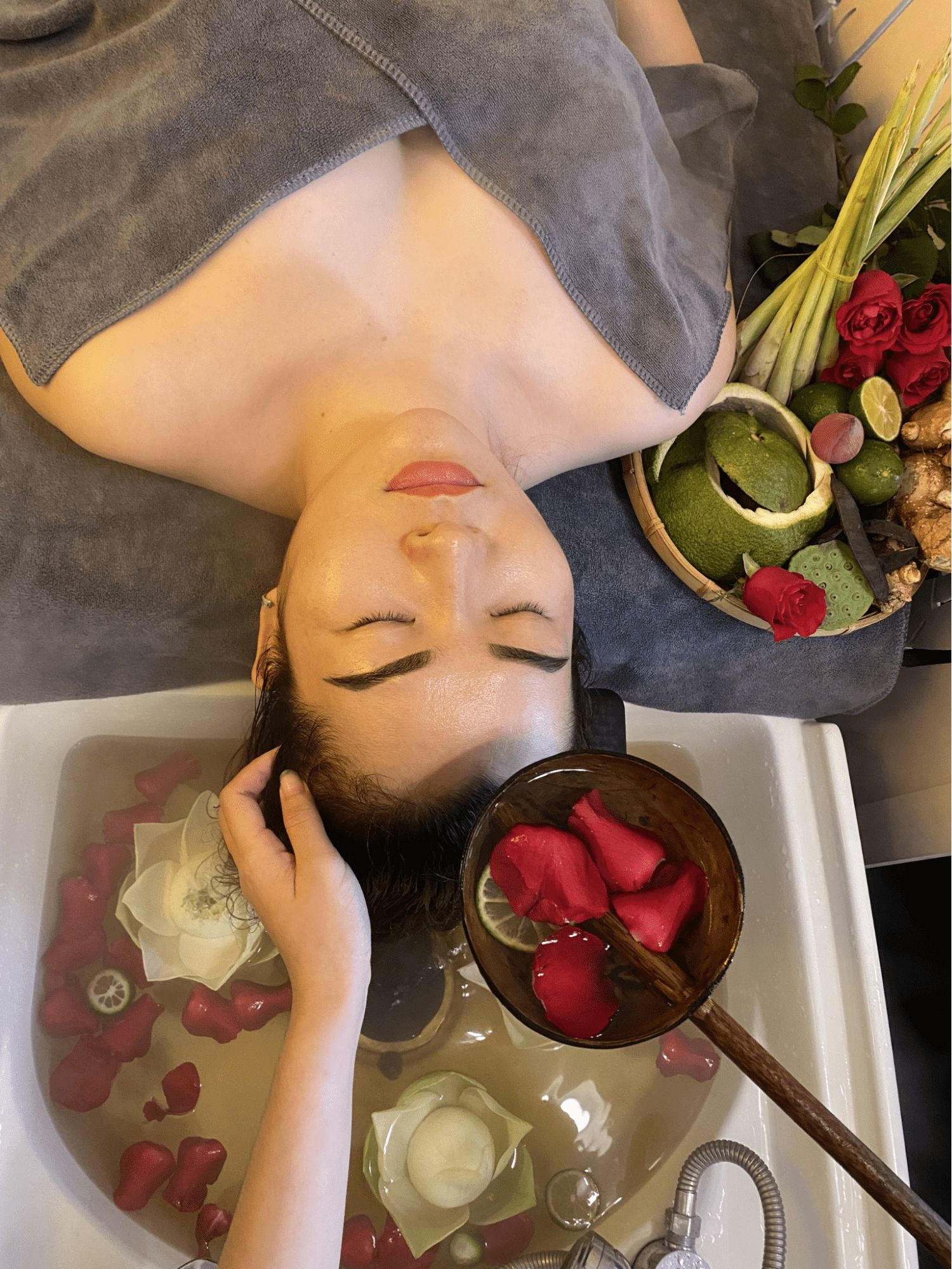Hình ảnh gội đầu dưỡng sinh trung hoa
