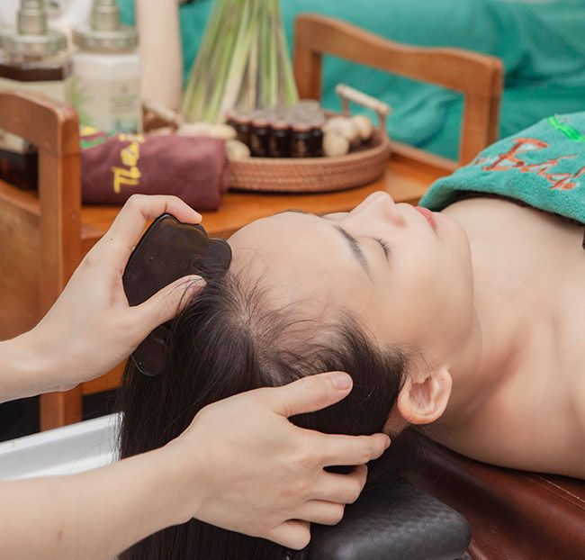 Hình ảnh gội đầu dưỡng sinh thảo dược