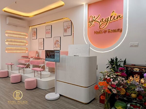 Thi công nội thất Spa Kaylin tông hồng xinh xắn