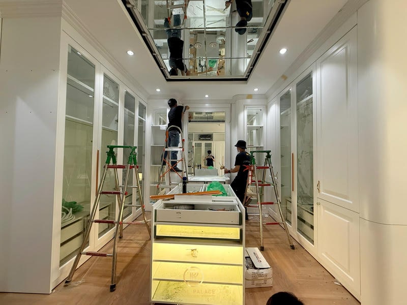 Thi công phòng khám Huyền Châu Beauty